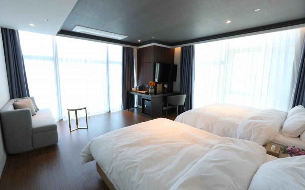 H Avenue Gwangalli Beach-16