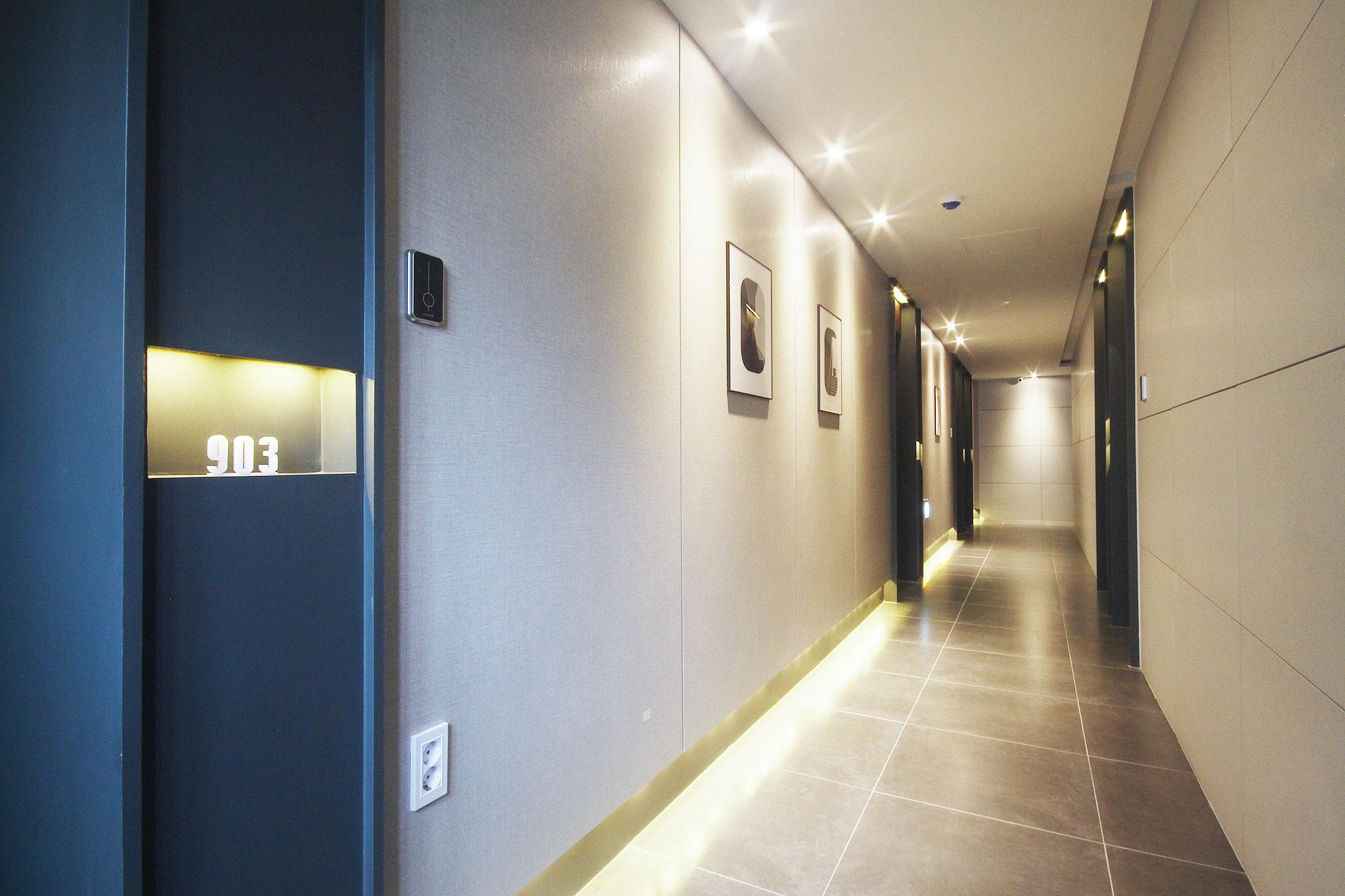 Busan Seomyeon Brown Dot 1-15