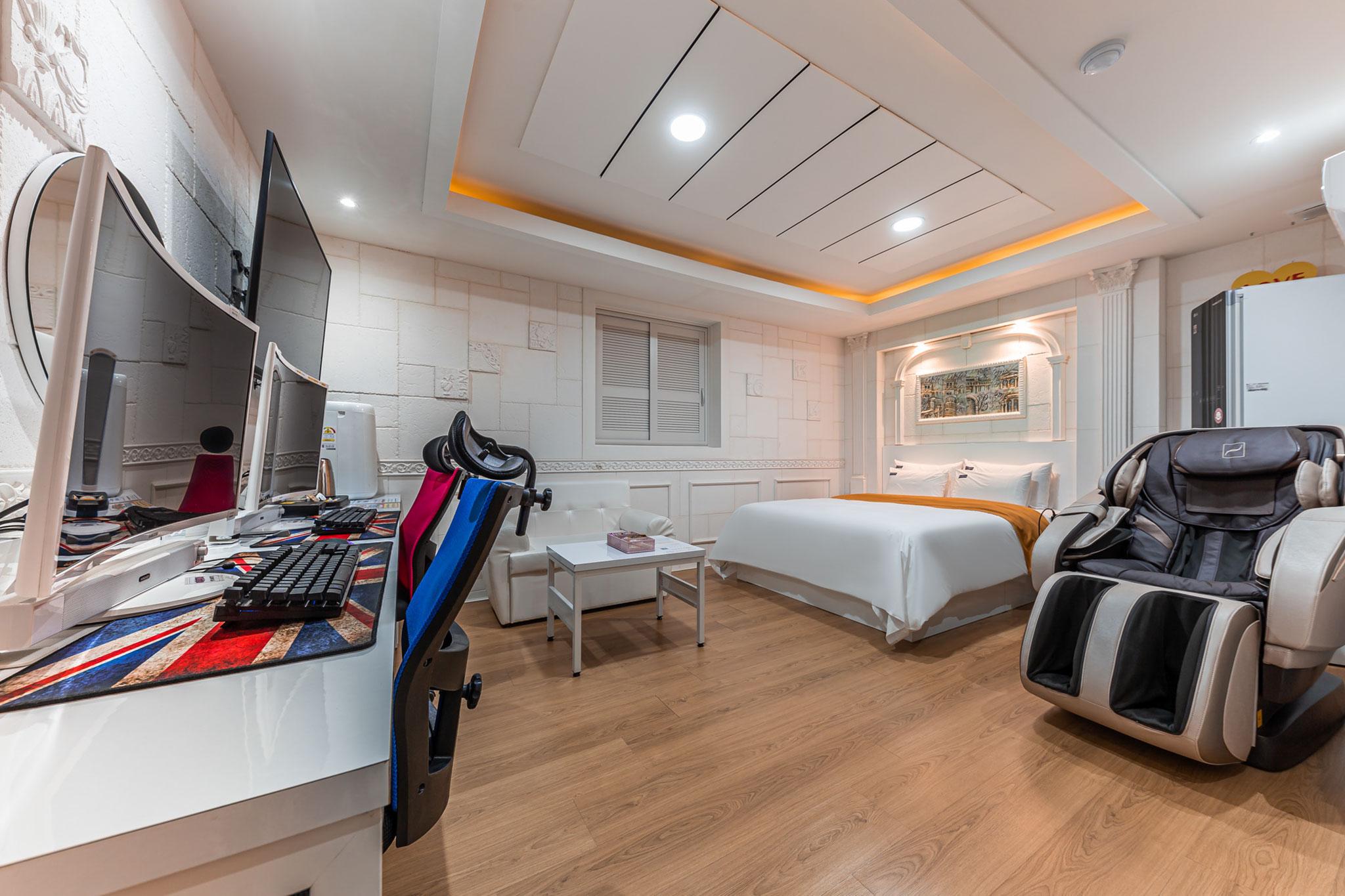 Cheonan (Ssangyong-dong) Hotel Heart