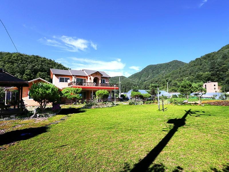 Yangpyeong Jinggumdari Pension-2