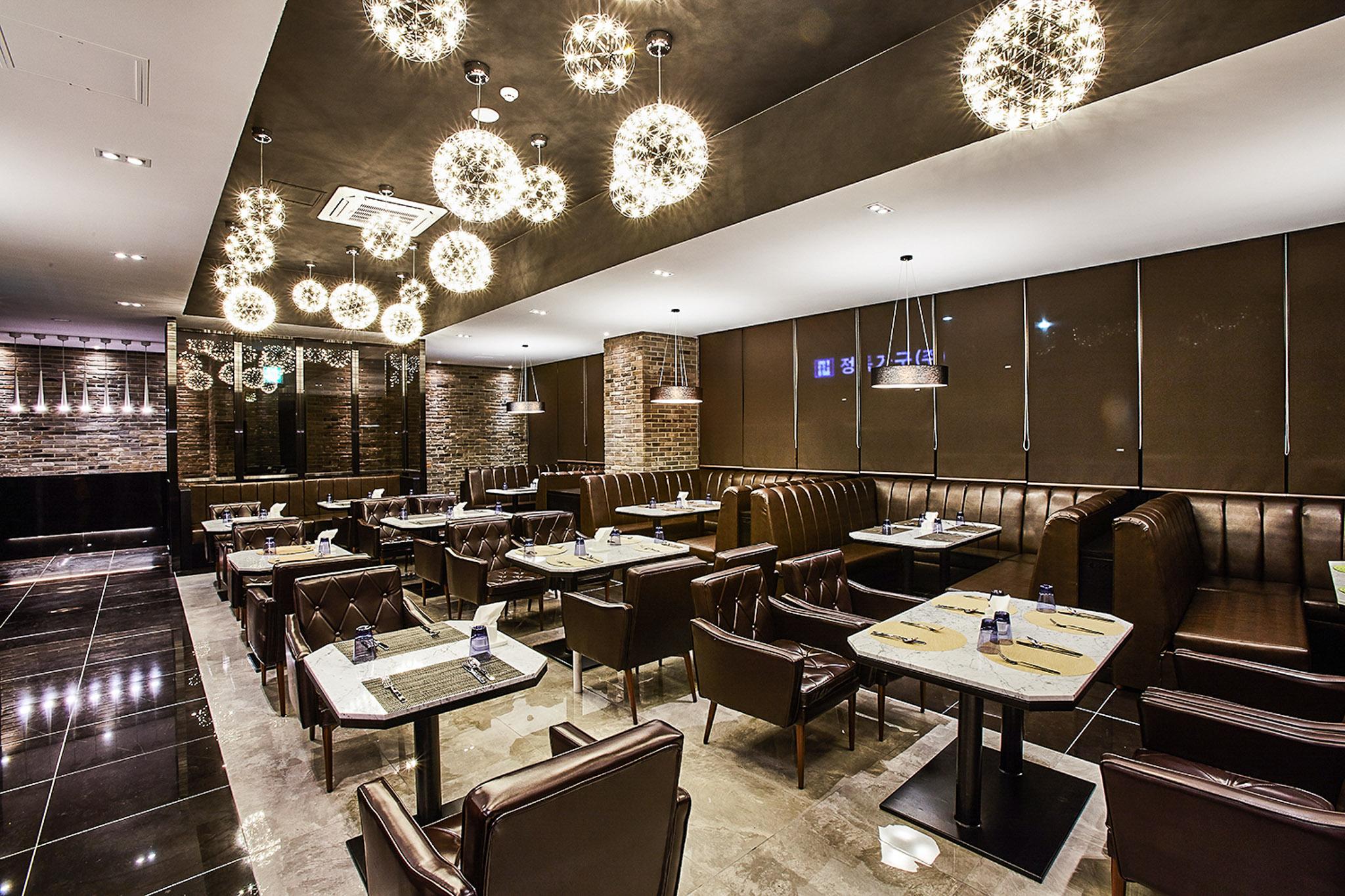 Incheon (Cheongna) Hotel Wanted-5