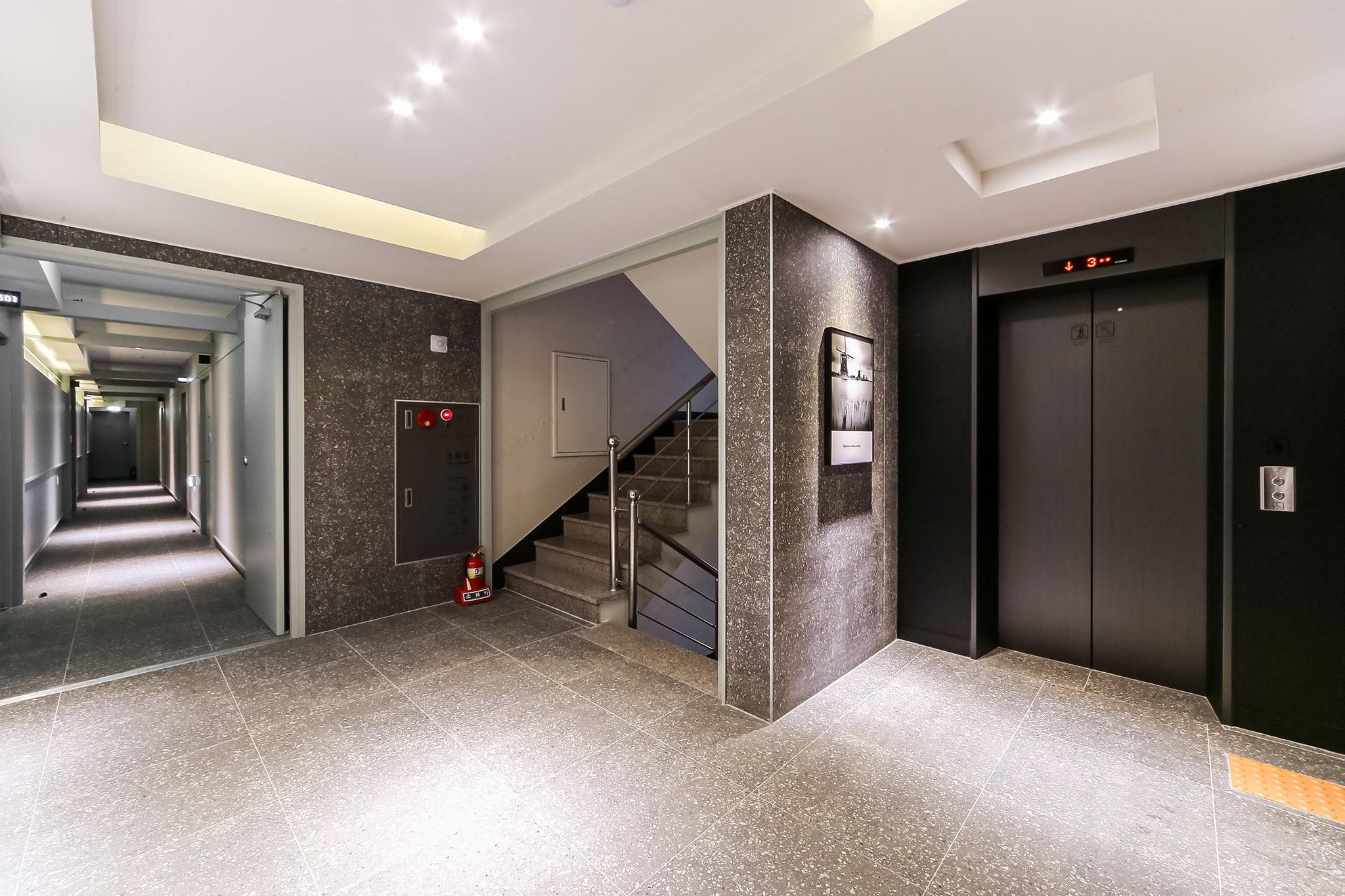 Busan Seomyeon French Code-12