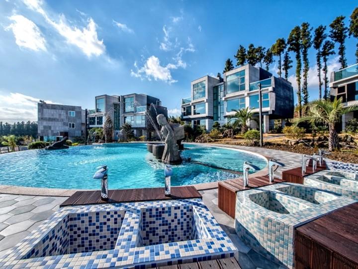 Donaeko Hill Resort-2