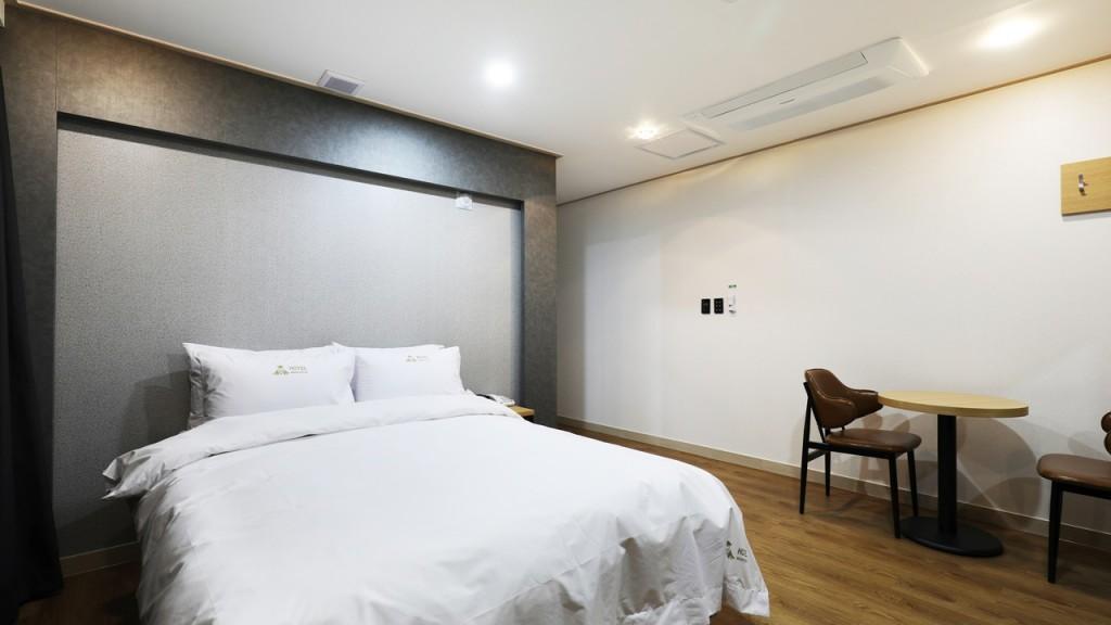 Wolmido Grand Suite Hotel-26