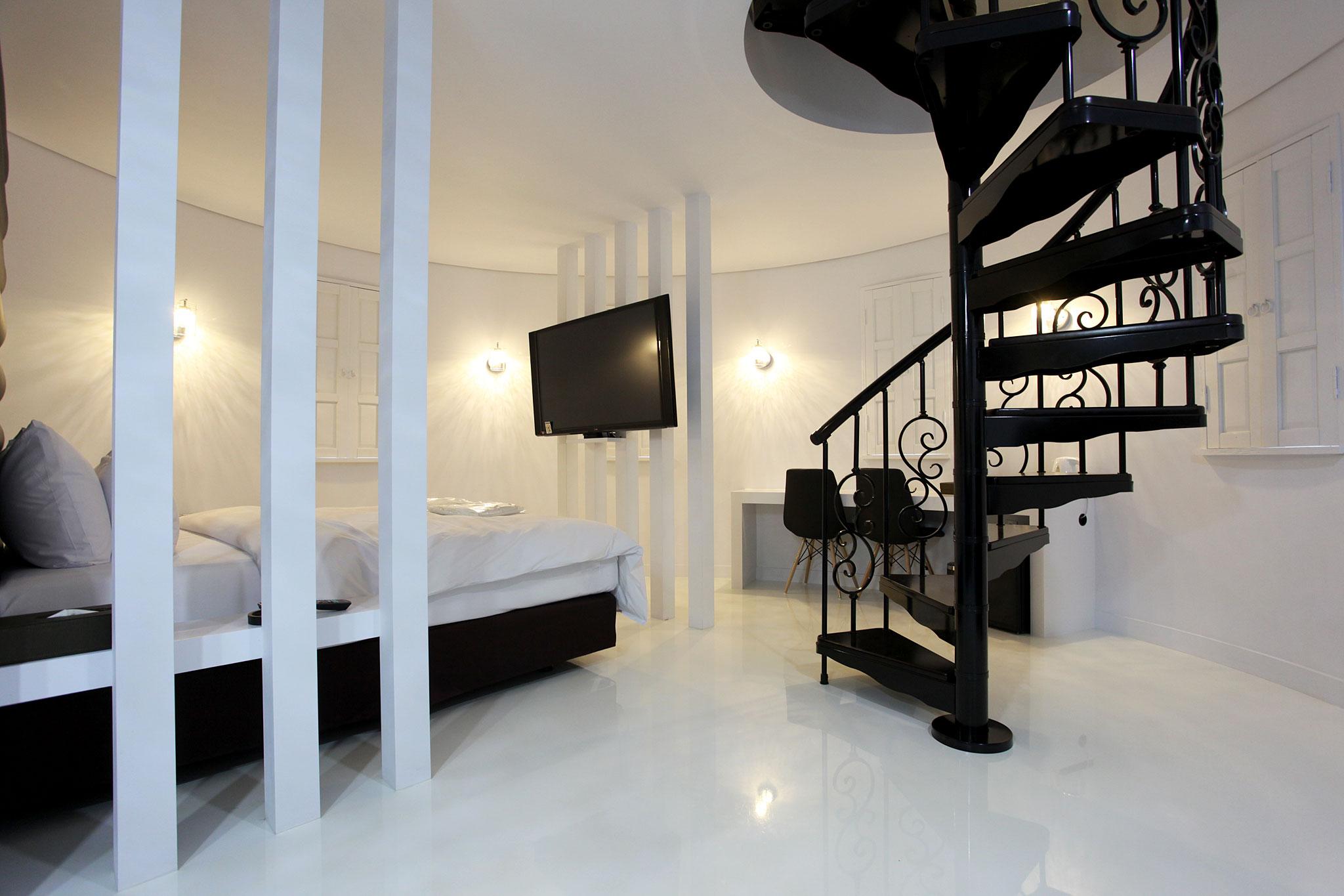 Cheongju Kkuljam PC Hotel