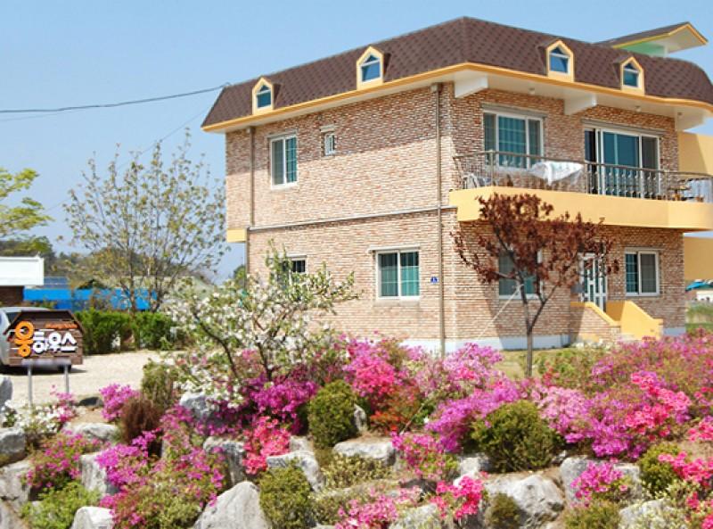 Gangneung Ung House Pension