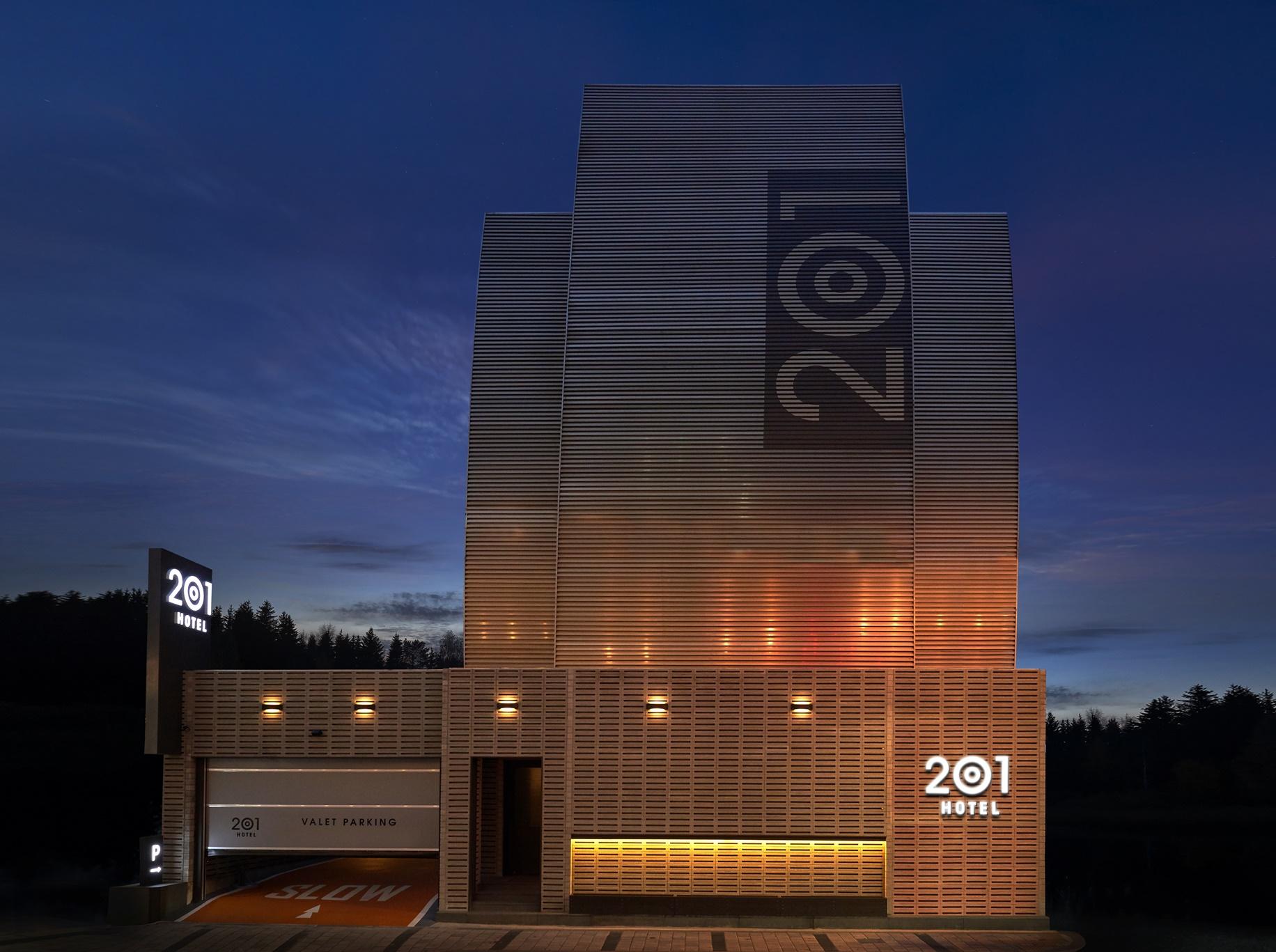Bangbae Hotel 2001-15