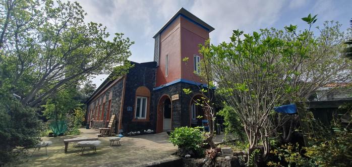 Seogwipo Tree Story Guest House Namwon