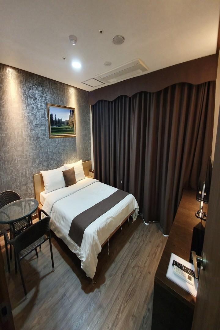 CS Premier Hotel-4