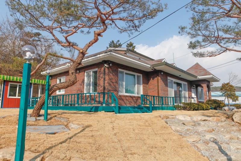 Yongin Pension The Rock-4