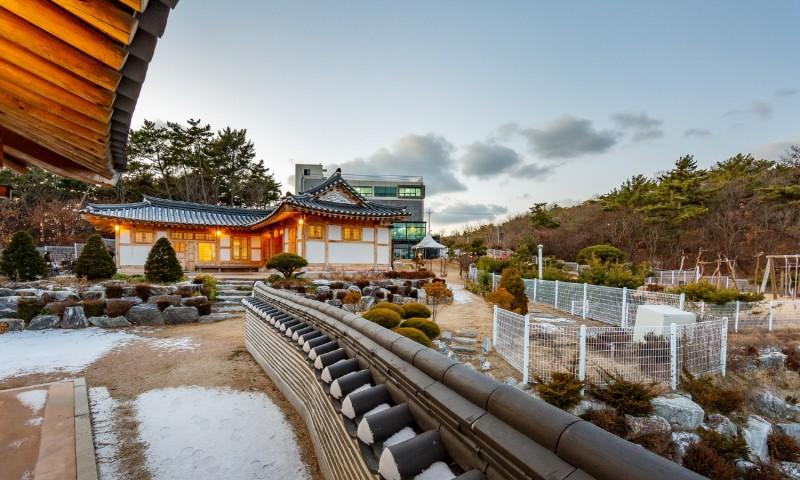 Daebudo Paper Museum Hanok Pension-16