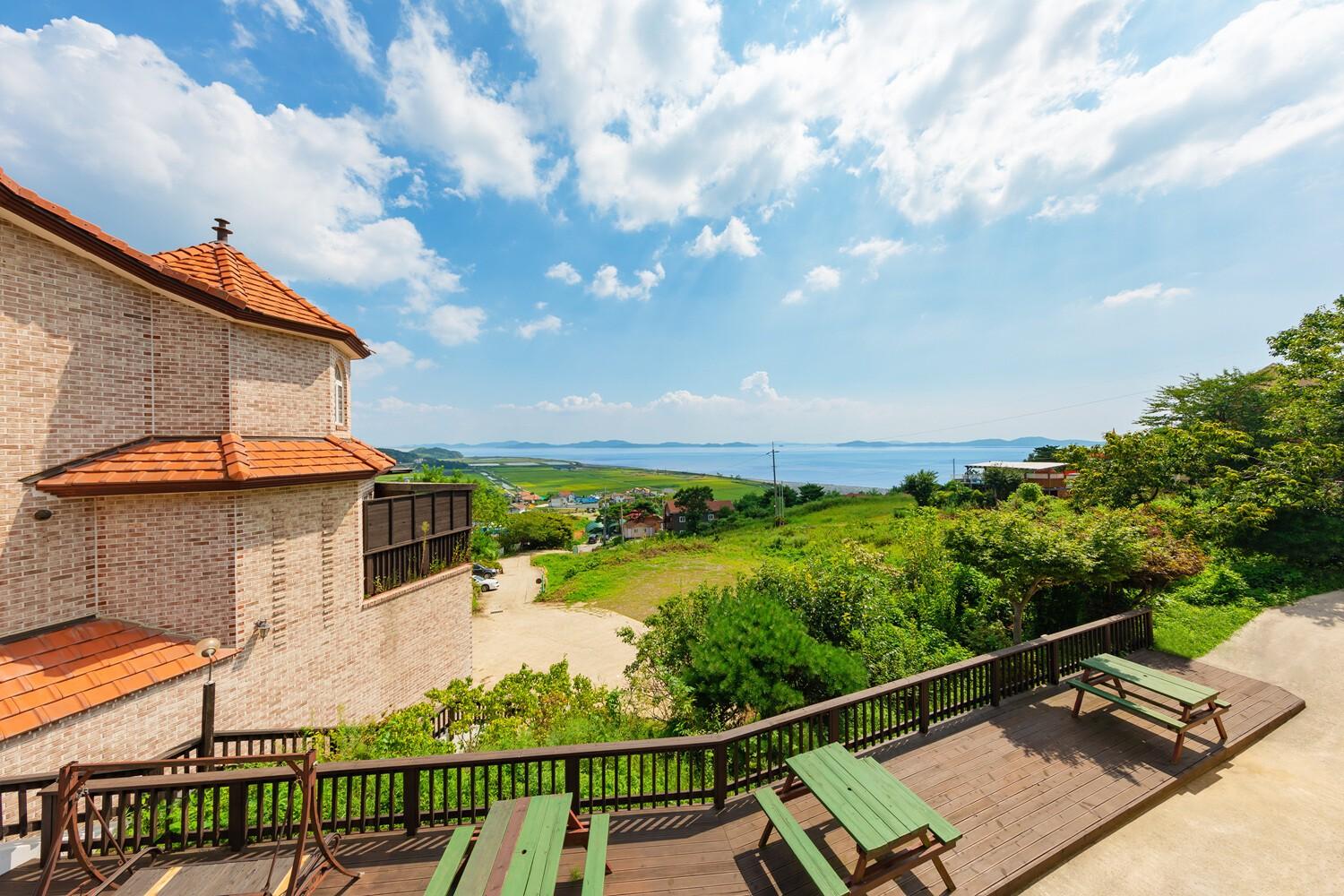 Ganghwa Teo Pension-19