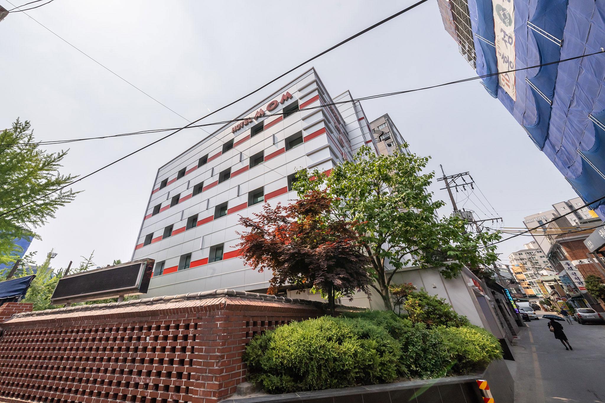 Suwon Station Hotel MOM-10