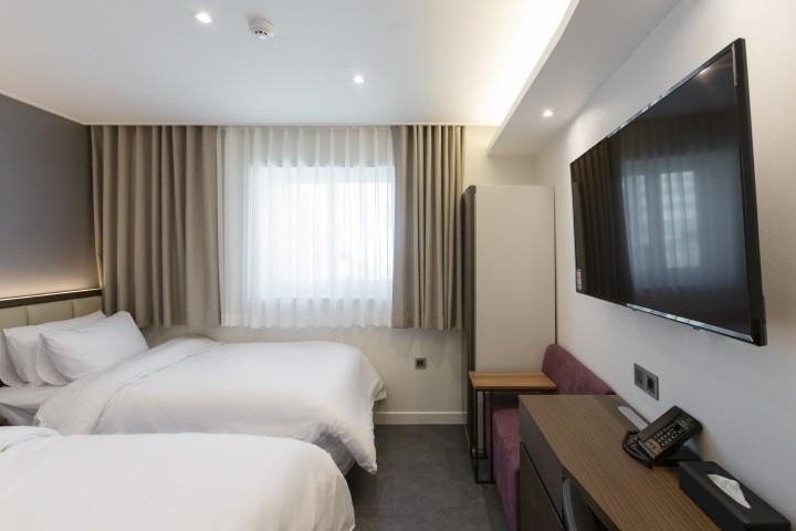 Busan Nampodong Lounge 26 Hotel-5