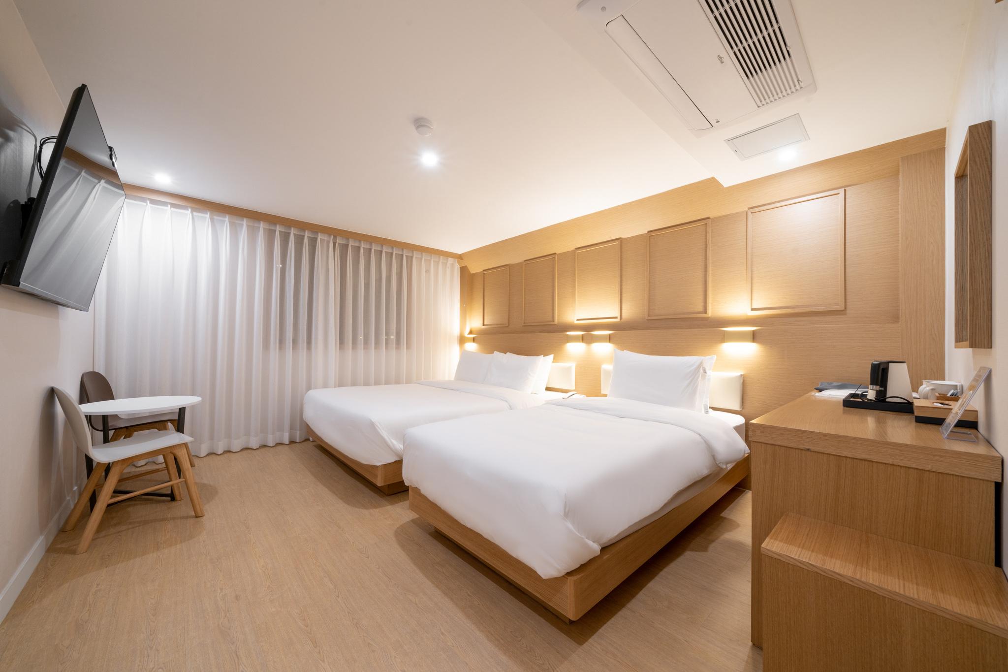 Busan Sasang Hotel and Rest