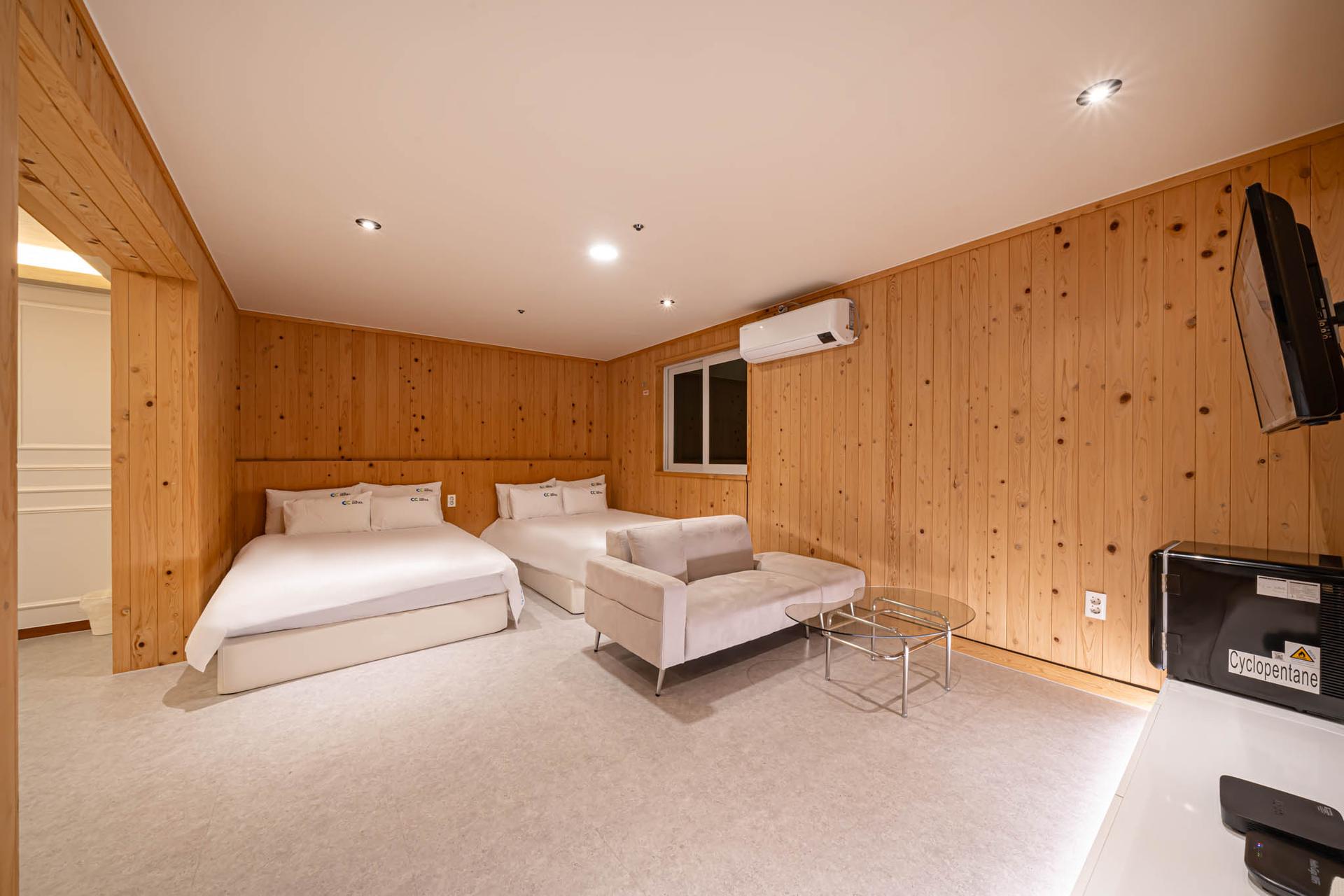 CC Hotel in Beomil-dong, Busan