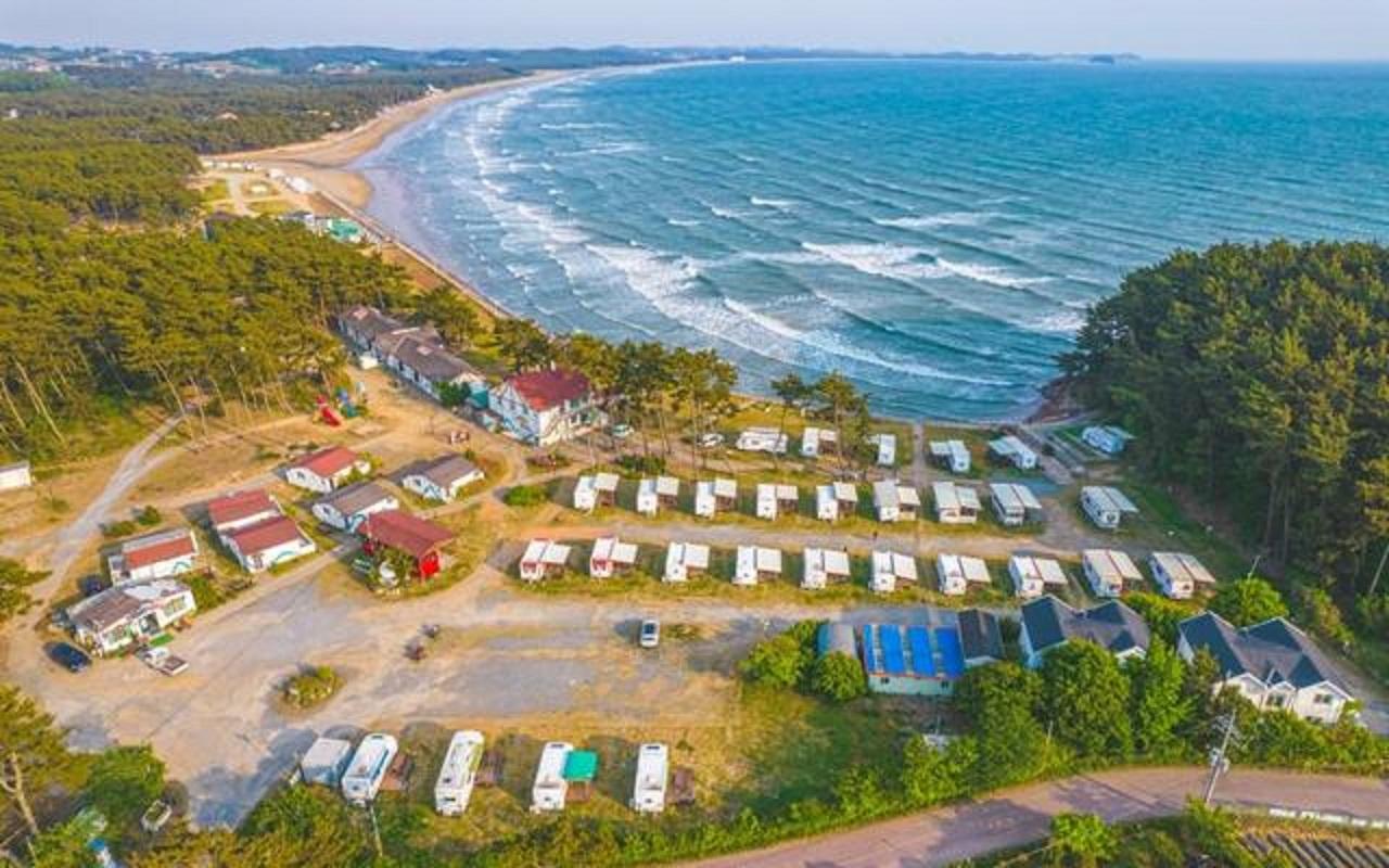 Taean Mongsanpo Holiday Park Caravan
