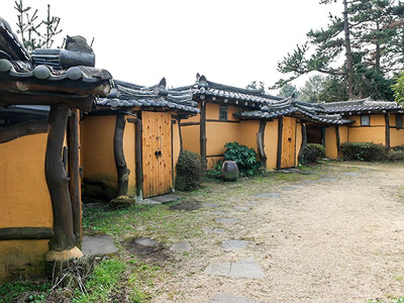 Seogwipo Pyeonun Mountain Pension