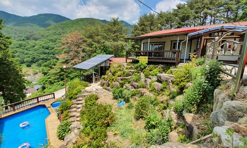 Yangsan Woojjalkinde Pension