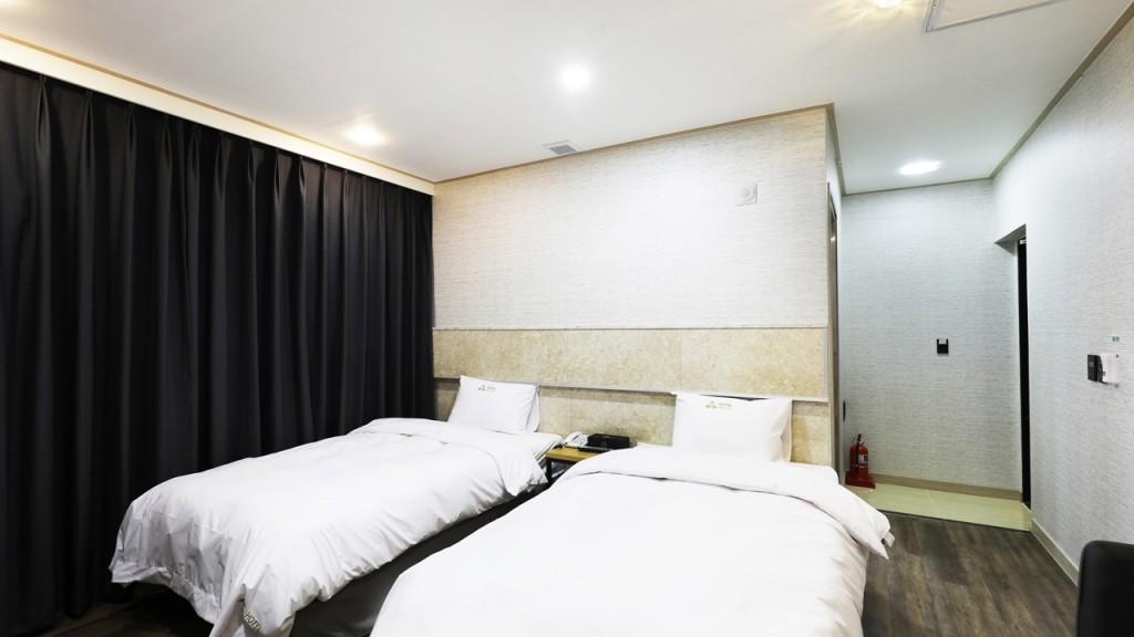 Wolmido Grand Suite Hotel-27