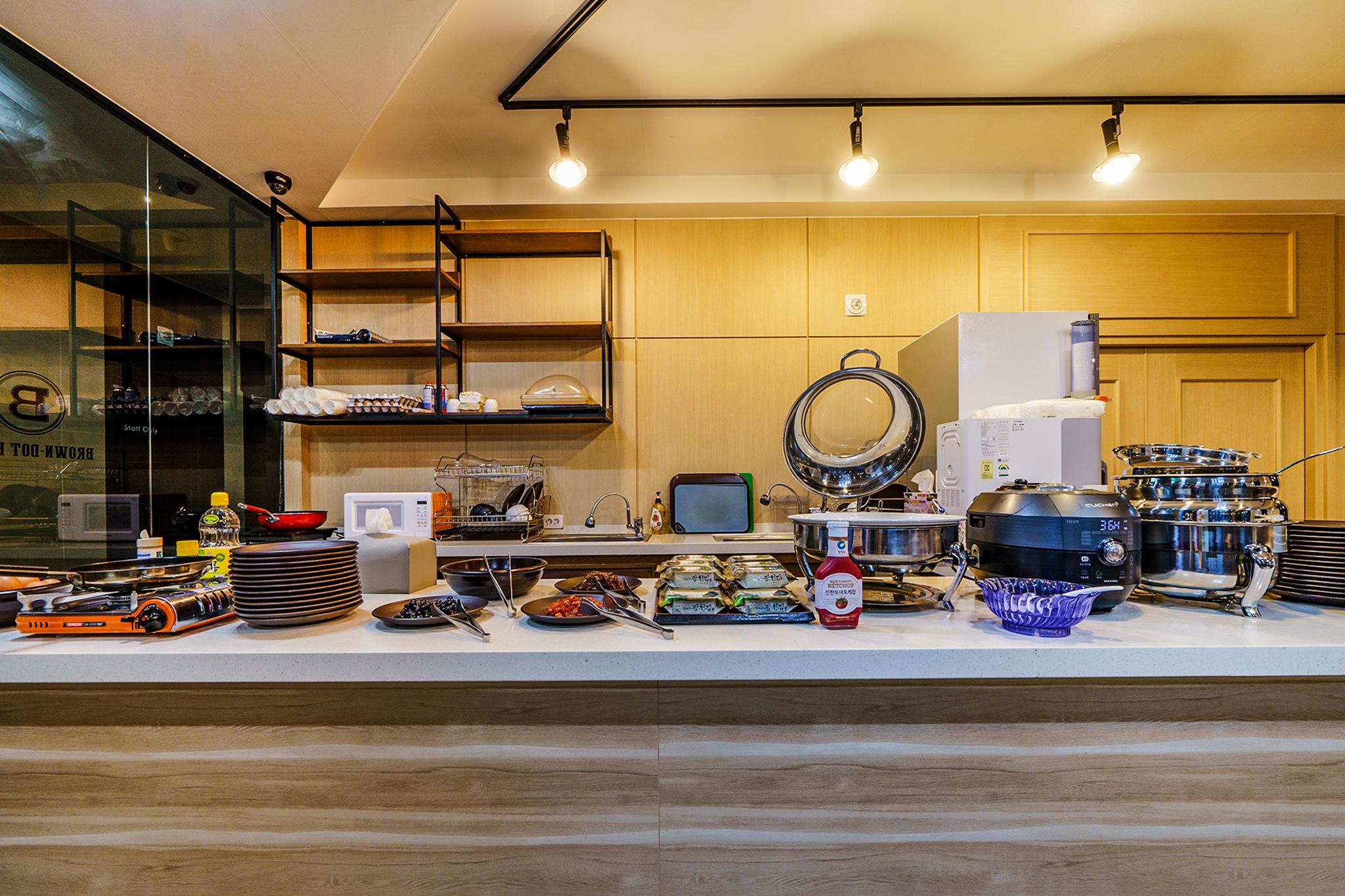 Brown Dot Busan Station Branch in Choryang-dong, Busan (in front of Busan Station)-25