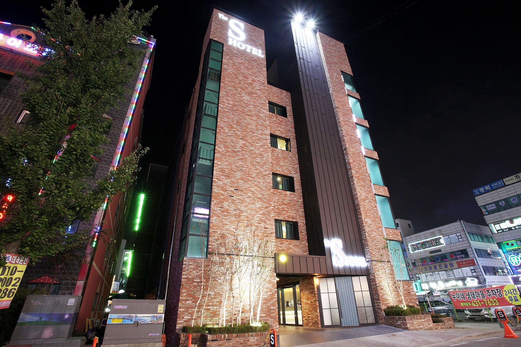 Siheung The S Hotel-8