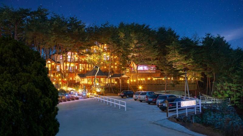 Hoengseong Lovestar in Forest Pension