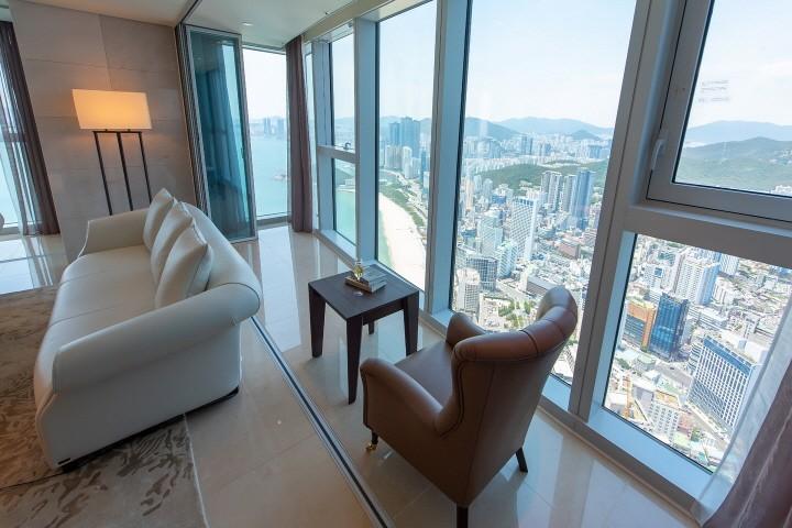 L City Residence-6