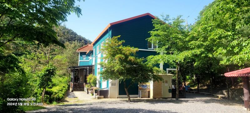 Wolaksan Blooming Village Pension