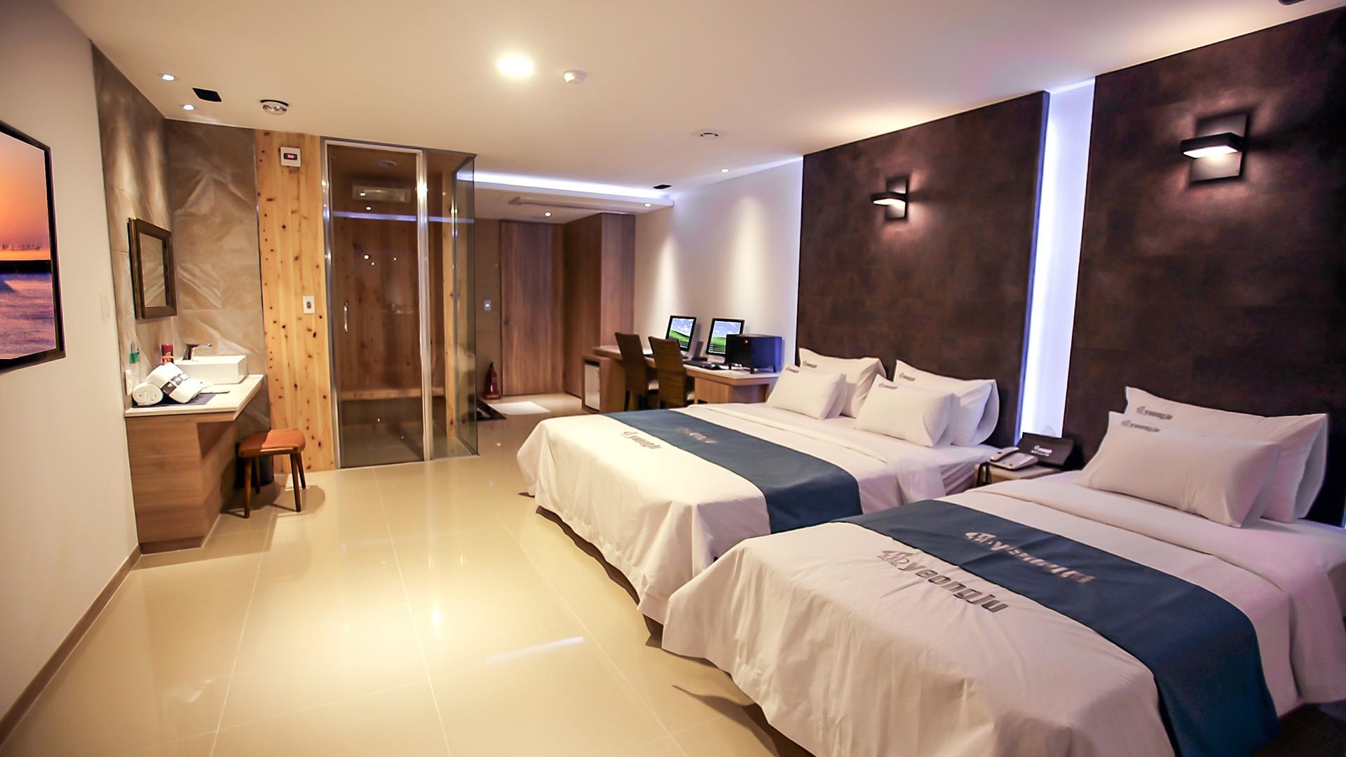 Yeongju Hot Springs Tourist Hotel