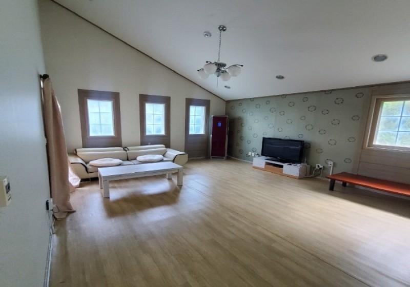 Yeoncheon Choseong Animal and Pension-3