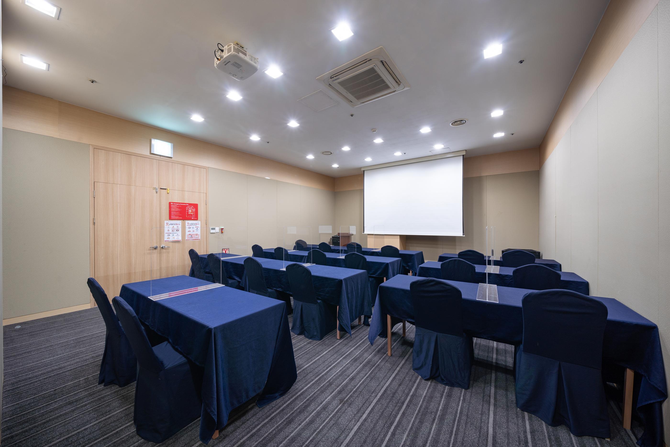 Ramada By Wyndham Seoul Dongdaemun-6