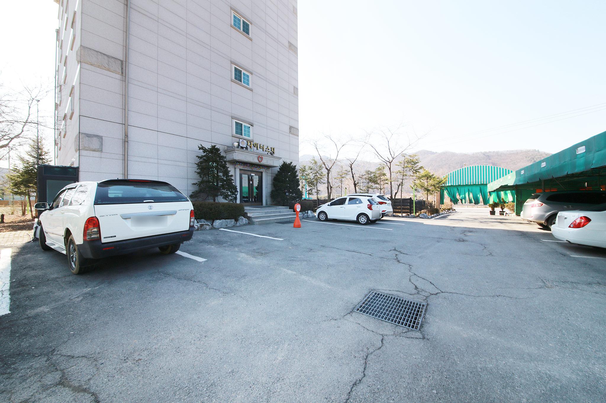 Dongducheon HIVE-8