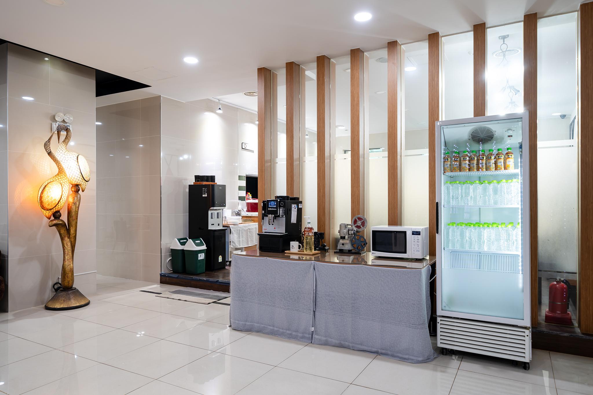 Suwon (Ingyedong) Central Plaza Hotel-21