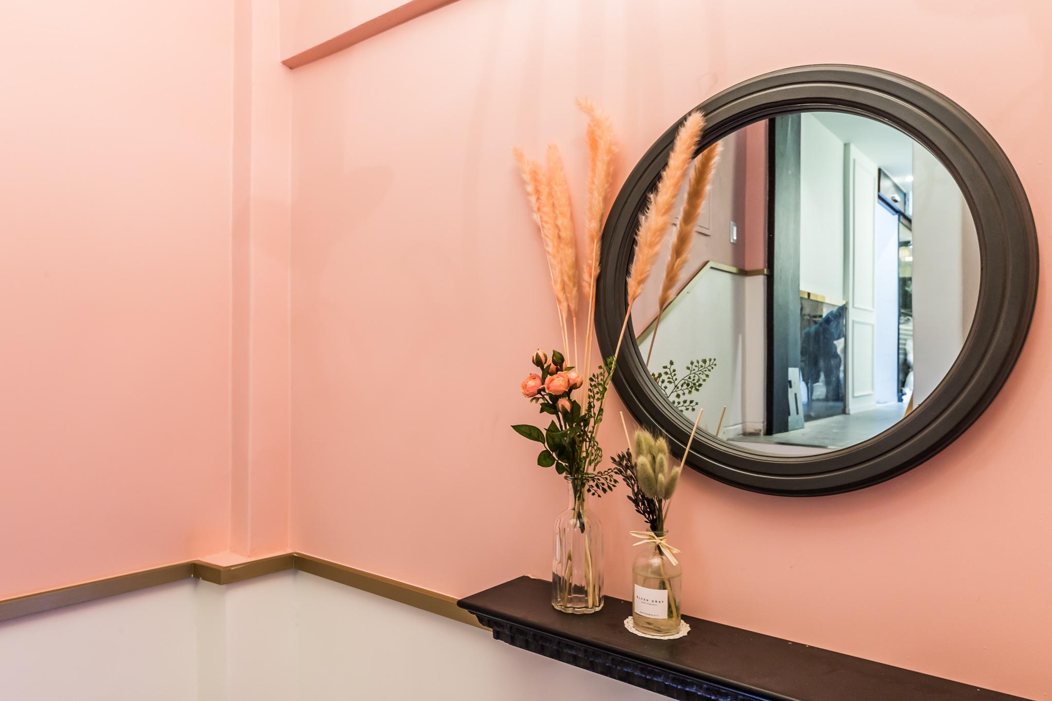 University of Foreign Life Hotel Raha-13