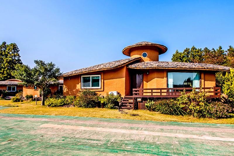 Seogwipo Angkure Pension