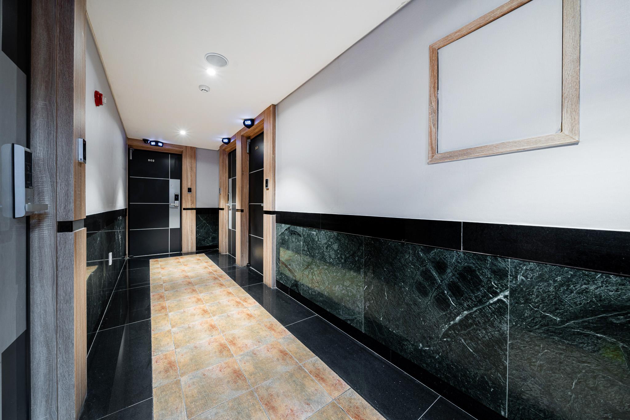 Sincheon (Jamsil Saenae) Noble Stay Hotel-4