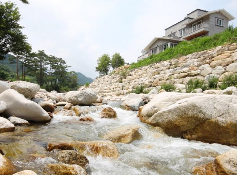 Yangyang Moriui Eondeok Pension