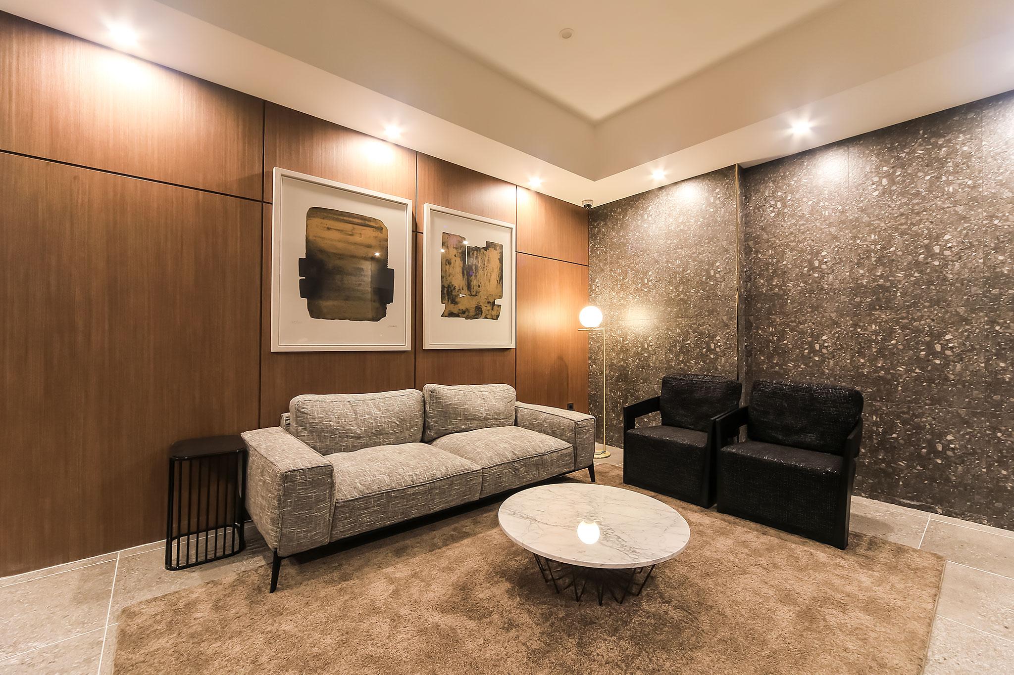 Busan Gupo Brown dot-25