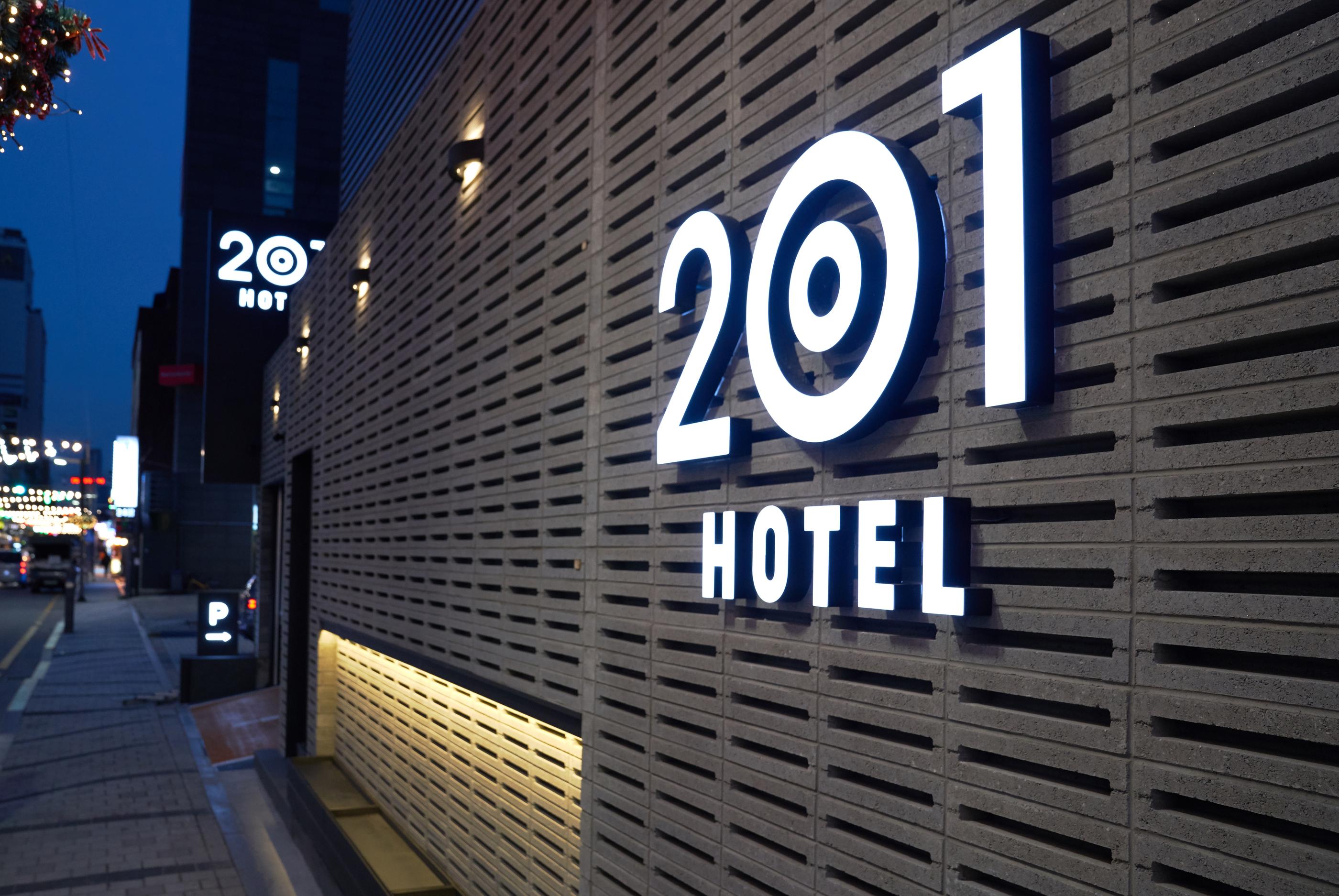 Bangbae Hotel 2001-13