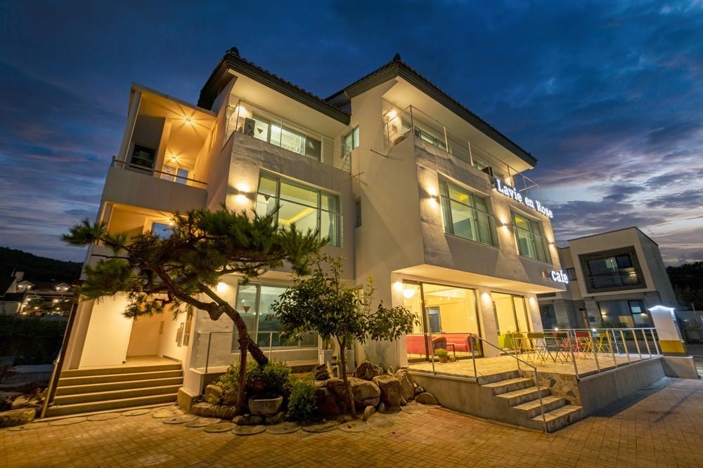 Gyeongju Labiang Rose Pension-23