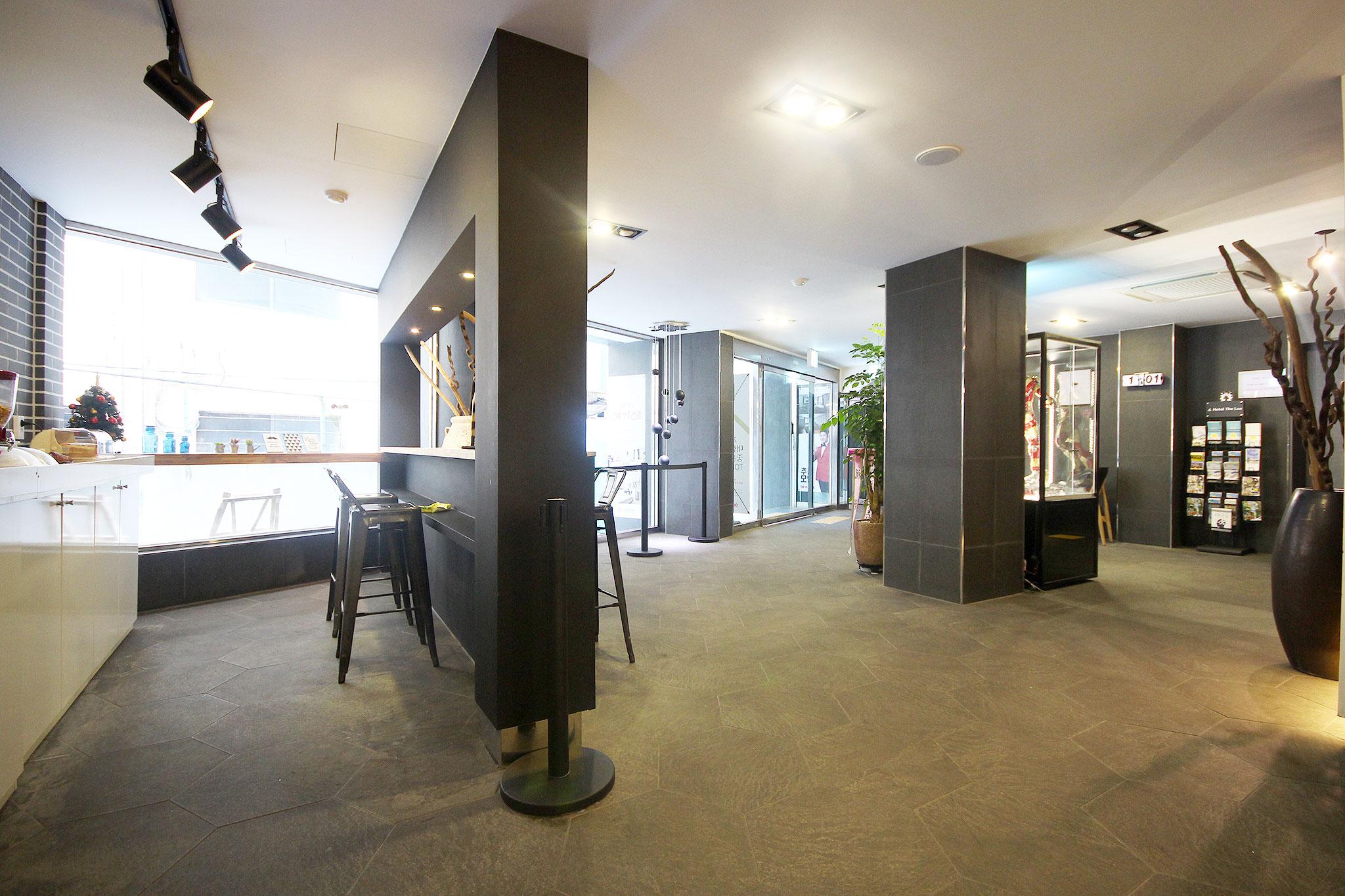 Busan Nampo-dong The Lua-9