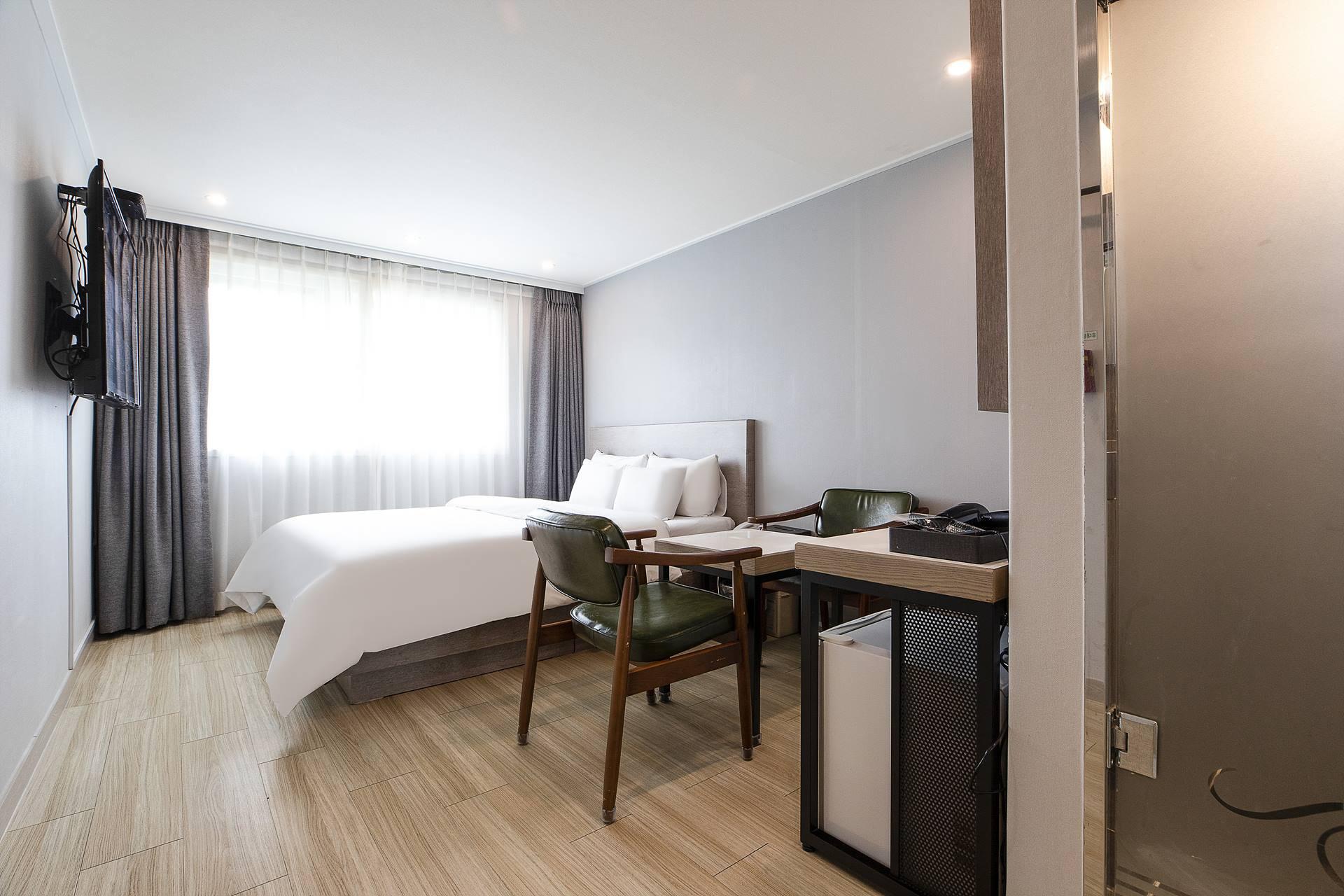 Anyang ILLOWA Hotel