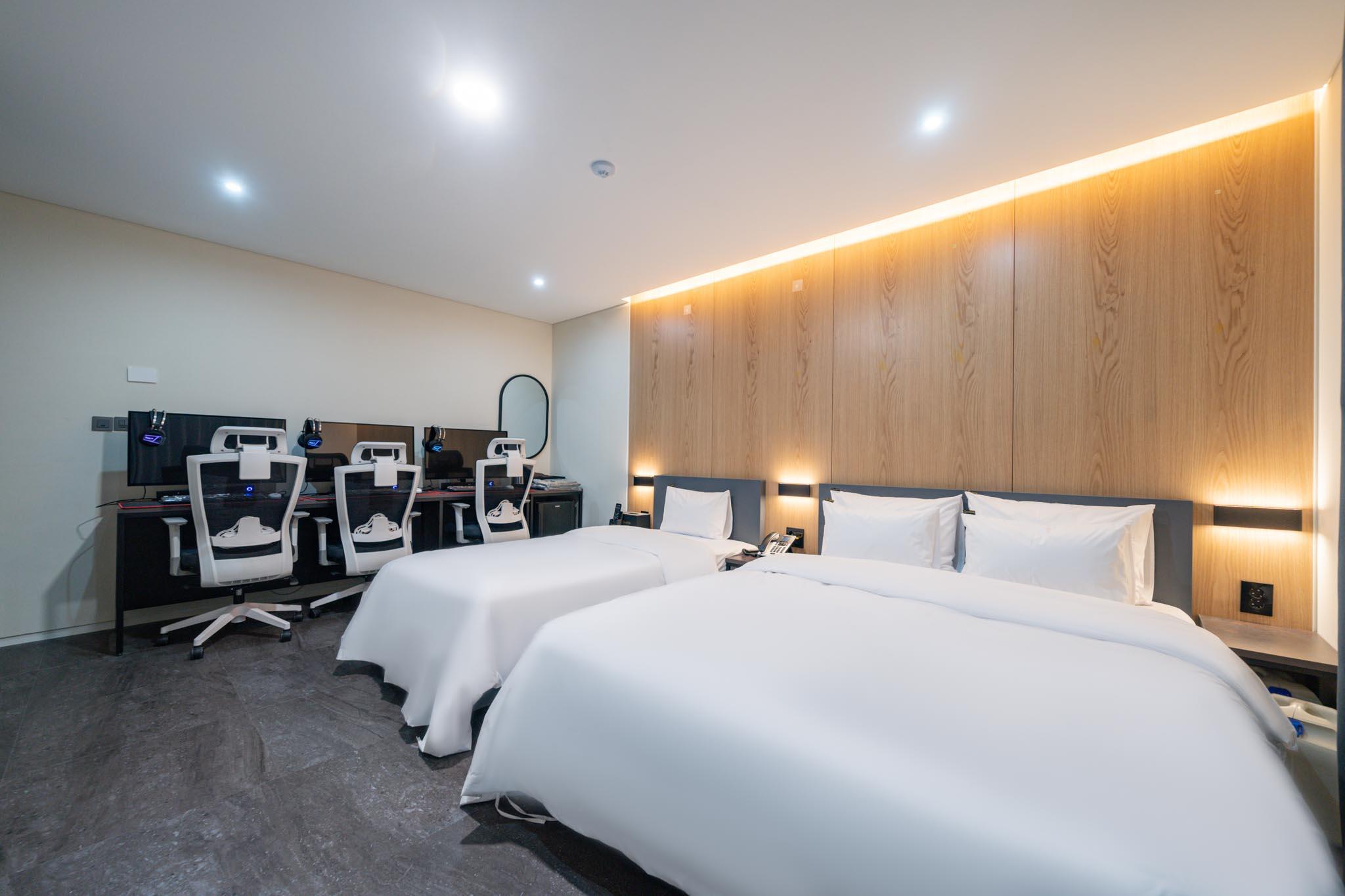 Suwon (Ingye-dong) Hotel Dalssarong-4