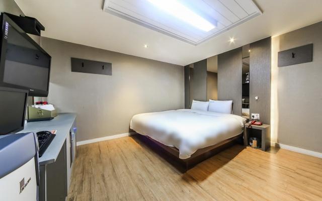 Busan Jaesong-dong NO.1-3