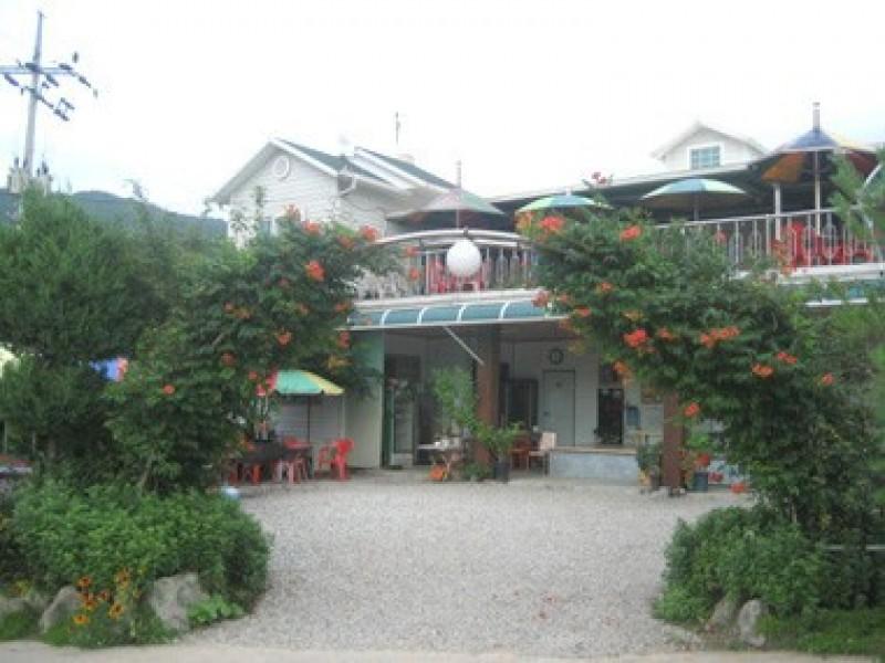 Incheon Seomsarang Pension-13