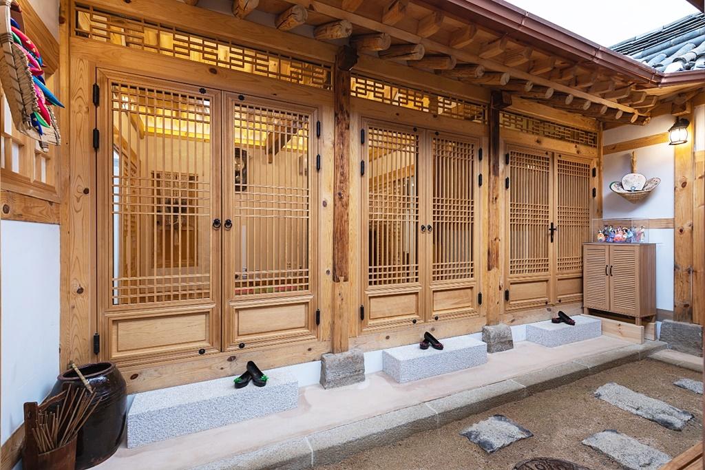 Bukchon Daon Hanok Guesthouse-14