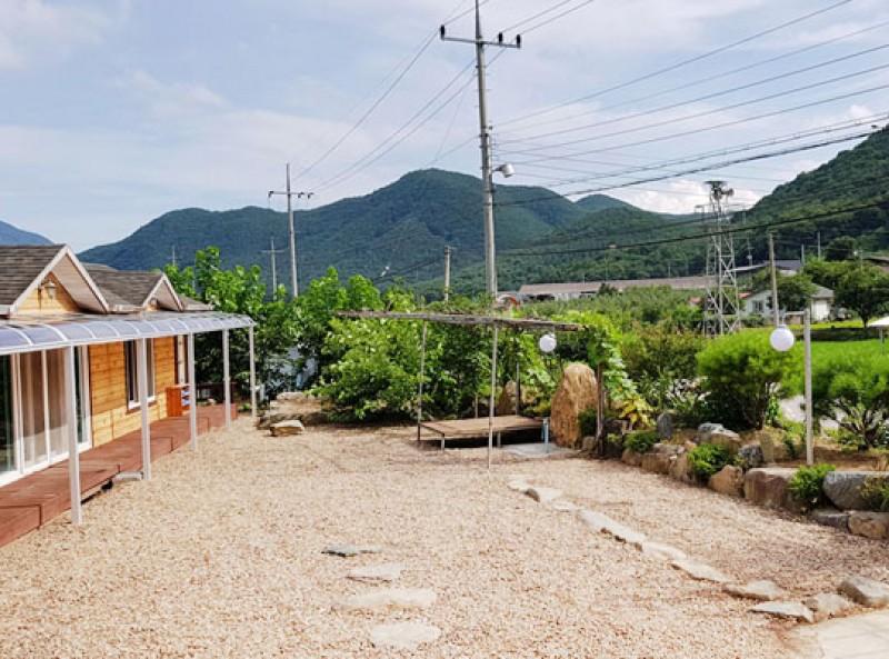 Mungyeong Riverside Healing Pension