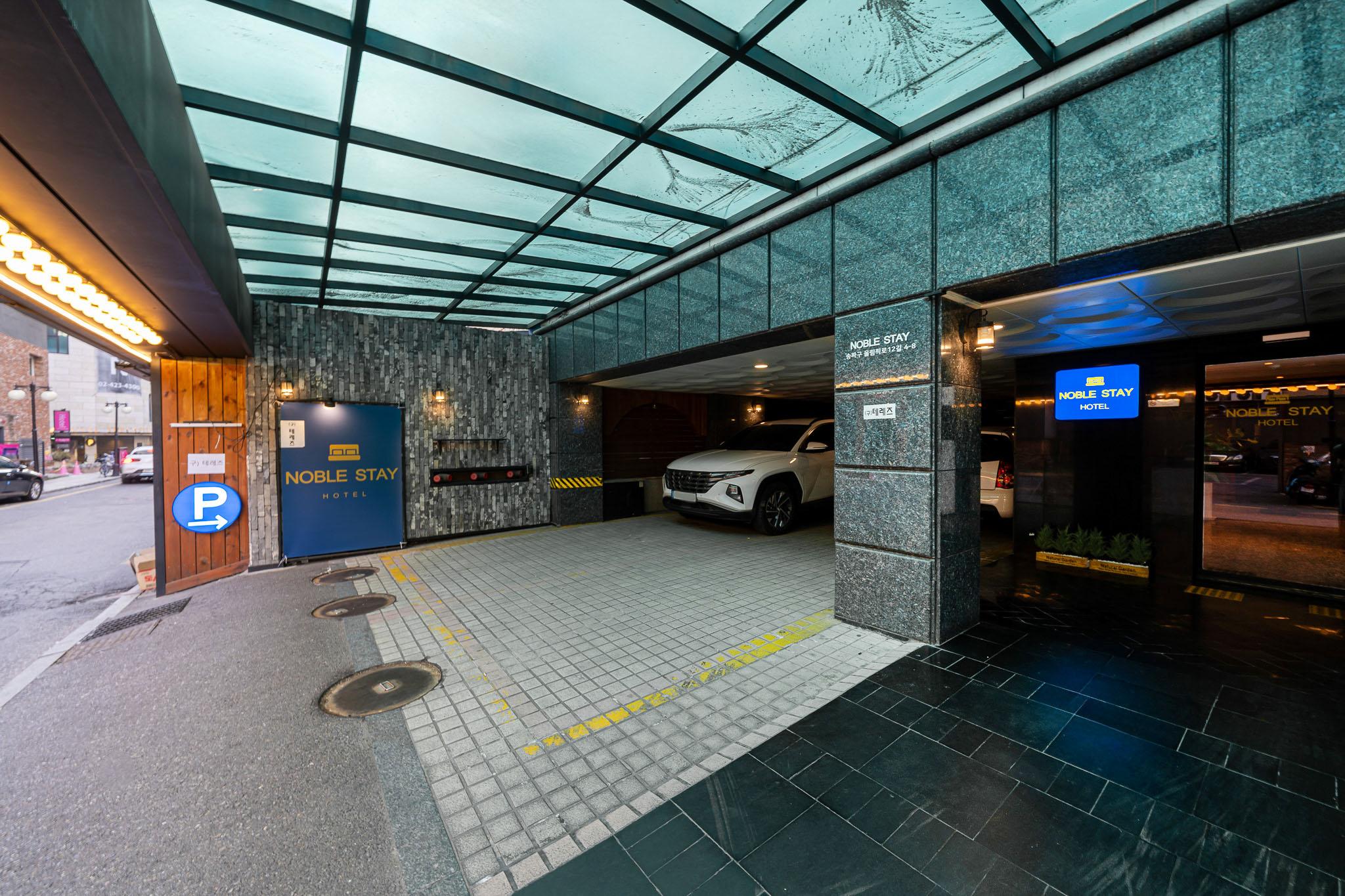 Sincheon (Jamsil Saenae) Noble Stay Hotel-16