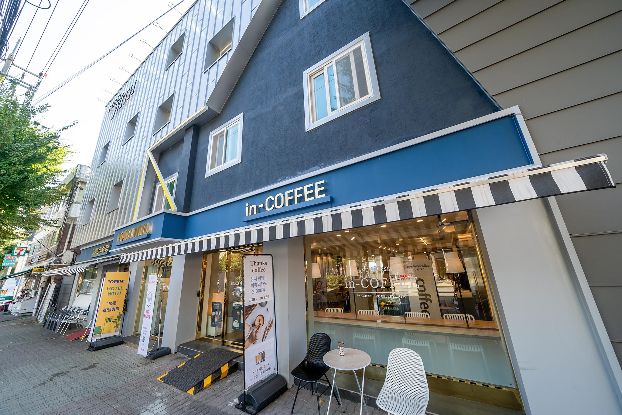 Uijeongbu Hotel With-12